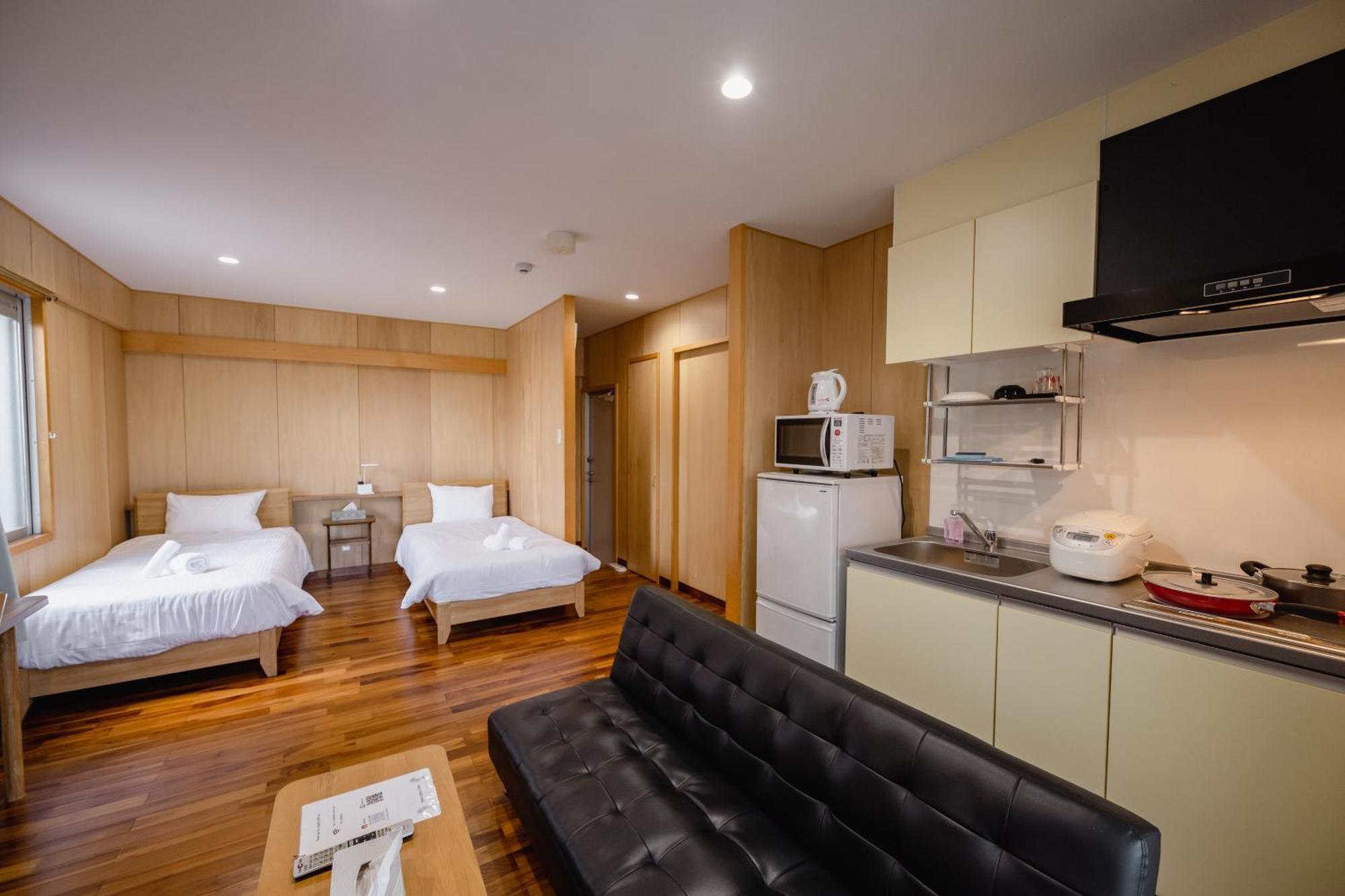 Miyakojima  Guest House Kawamitsu מראה חיצוני תמונה